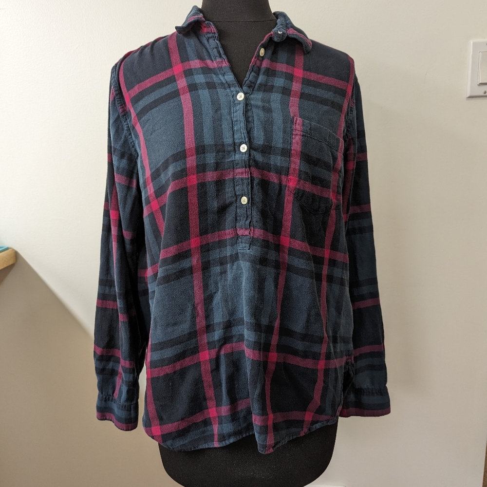 Gap sz L plaid top